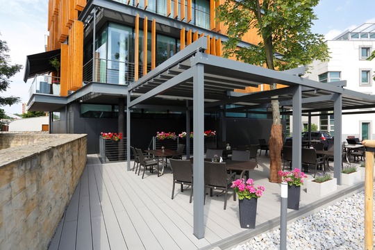 WALL SOLID PERGOLA